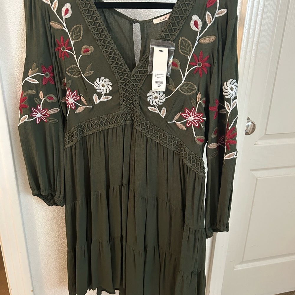 Francesca's Collections Olive Green Embroidered Dress